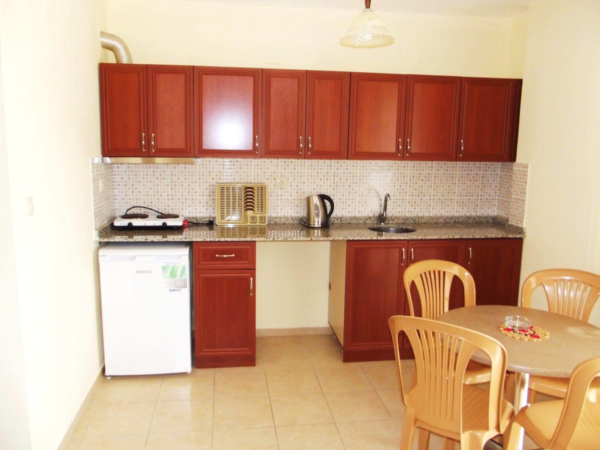 Murat Apart Hotel Icmeler Exterior photo